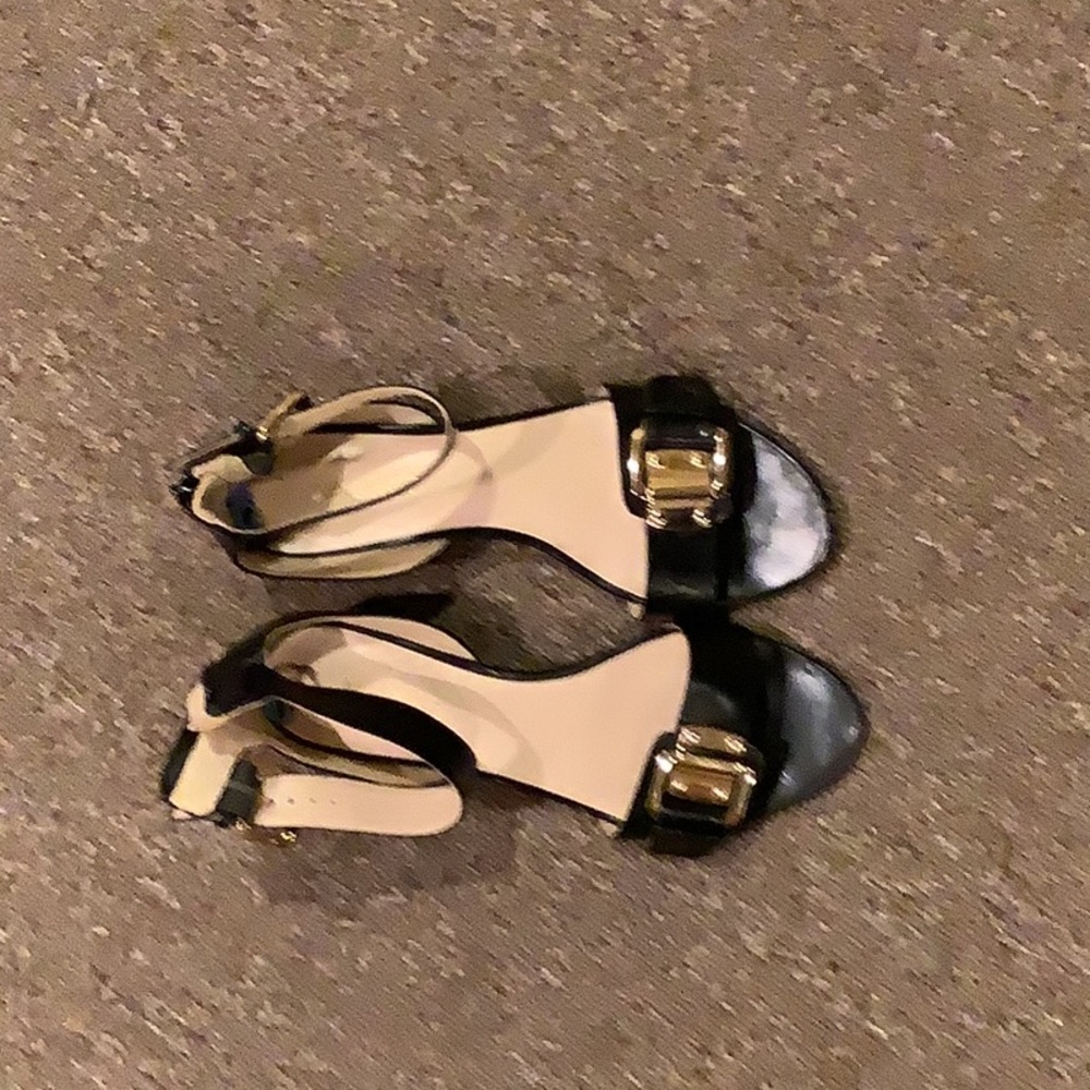 Size 7.5 Nine West sandals